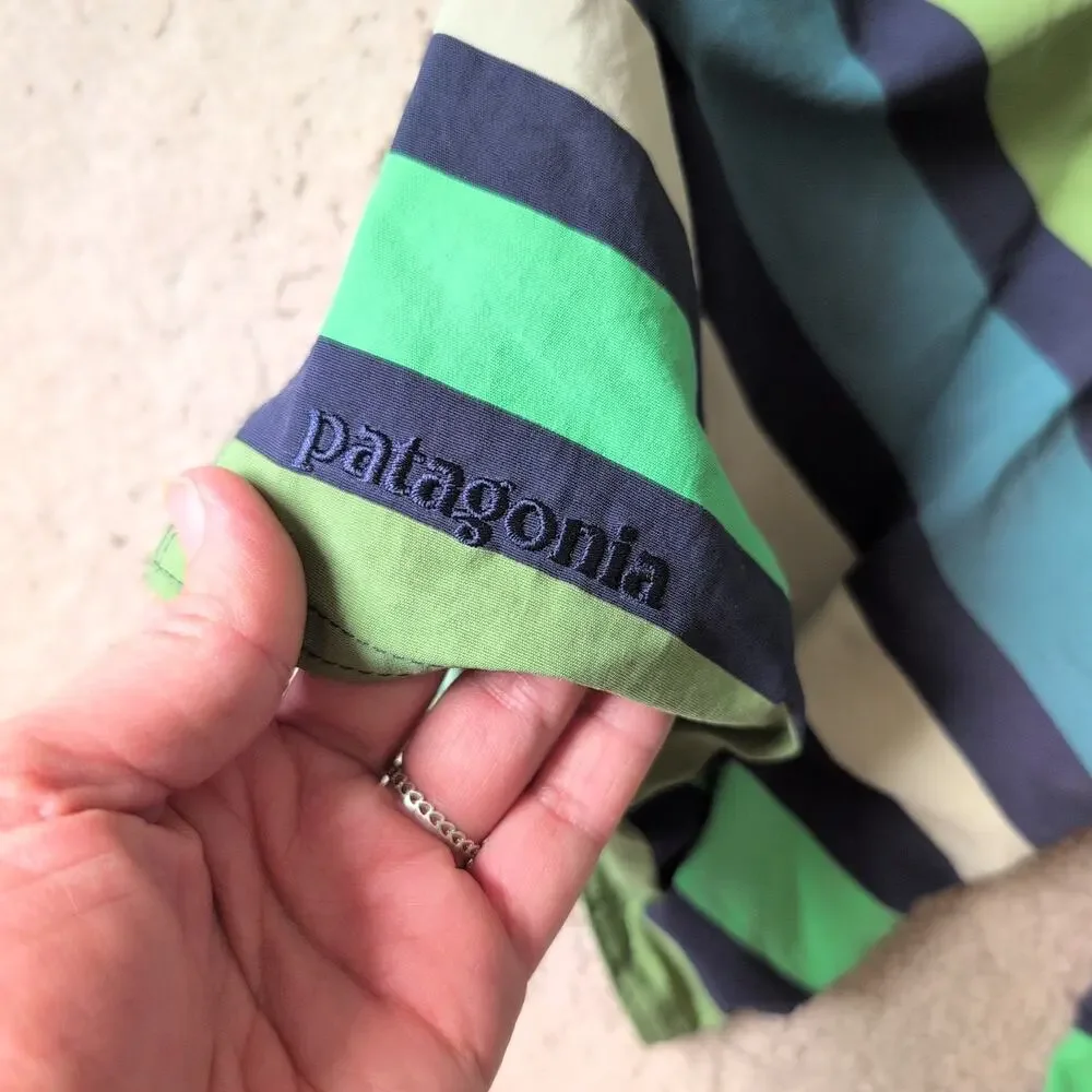 NWT Patagonia Boys Wavefarer Board Shorts‎ Size 10 - Blue Green Swim Trunks New!